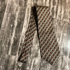 👔 2 for $25 Vintage Guess Tie